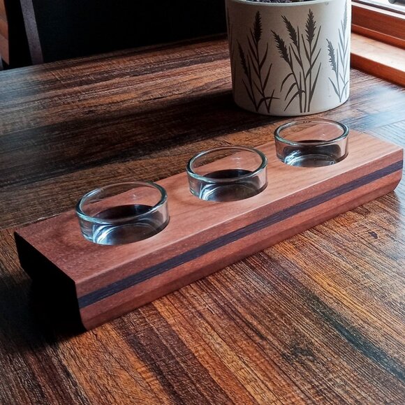 1-of-a-kind Finely Crafted Handsome Handmade Walnut & Wenge Wood Tealight Holder - Picture 2 of 11